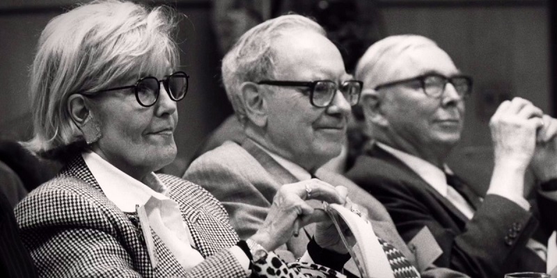 Susan a Warren Buffett zostali blízkymi priateľmi a boli aj manželmi, až do jej smrti v roku 2004.