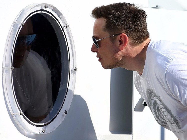 Elon_Musk_Cez_umelu_inteligenciu_dojde_k_odstraneniu_ludskej_rasy_2017