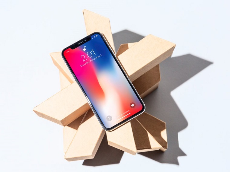 Rovnako ako tohtoročný iPhone X.