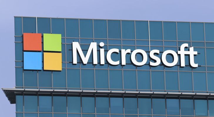 Microsoft_je_teraz_cennejsi_ako_Alphabet_o_priblizne_10_miliard