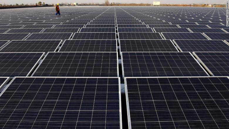 Čína výrazne investuje do obnoviteľných zdrojov energie.
