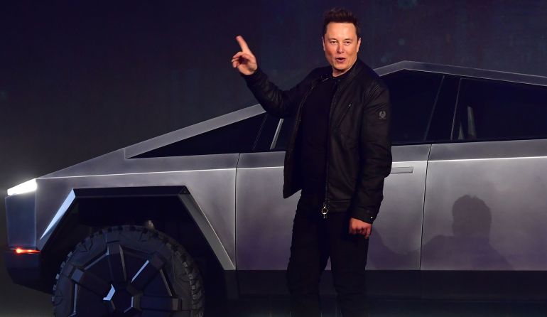 Elon Musk_Tesla_dostala_146000_objednavok_pre_svoj_Cybertruck