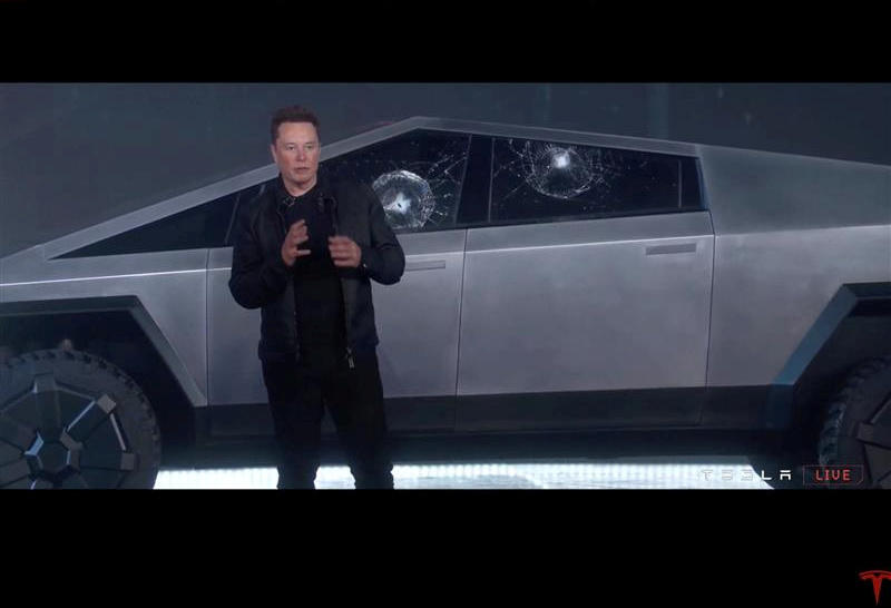 Tesla Cybertruck.
