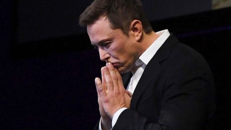 Elon Musk zo spoločnosti Tesla.
